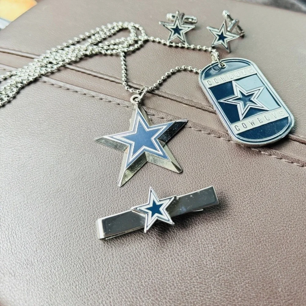 Dallas Cowboys Dog Tag Necklace + Star Charm + Tie Bar + Cufflinks Licensed MINT